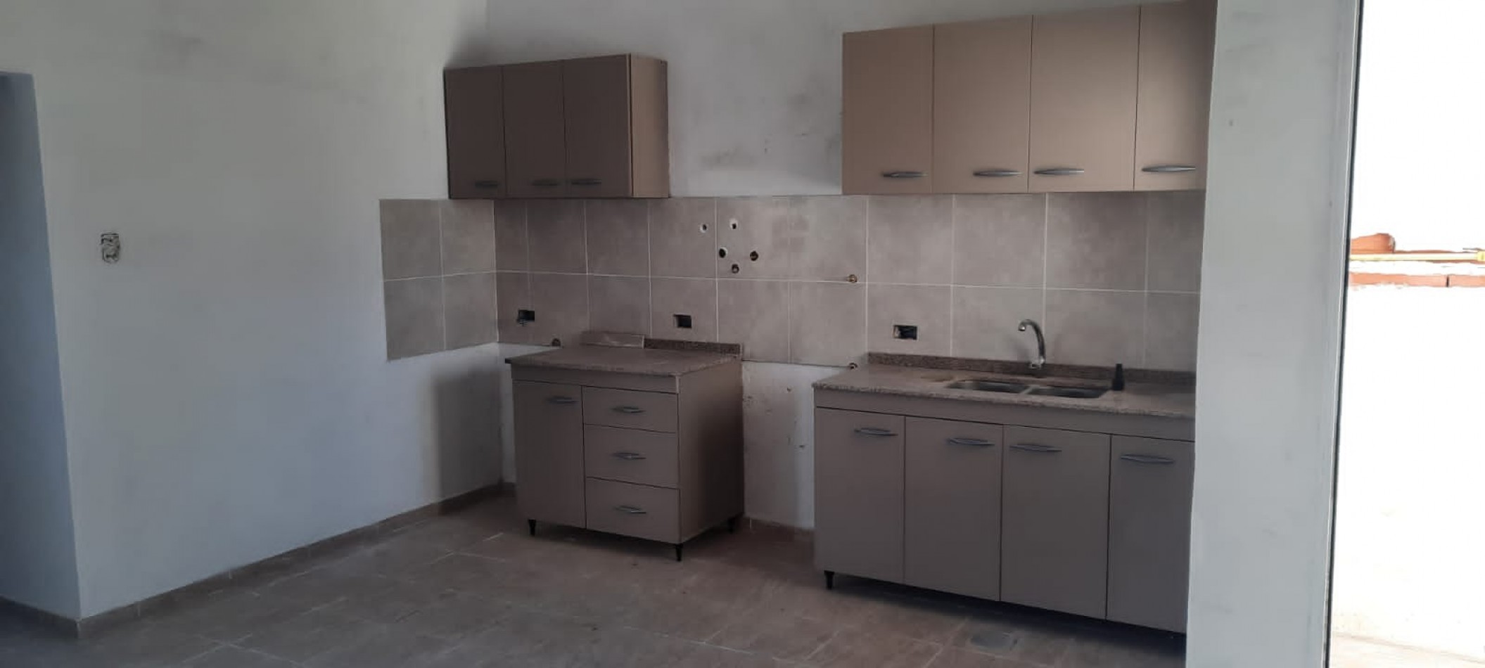 VENTA CASAS A ESTRENAR SOLVENCIA SAN BENITO !!!!!