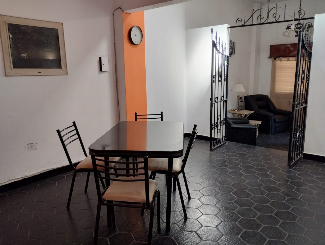 OPORTUNIDAD DE COMPRA , ESTA CASA DE DOS DORMITORIOS  ES PARA VOS !!!!!!