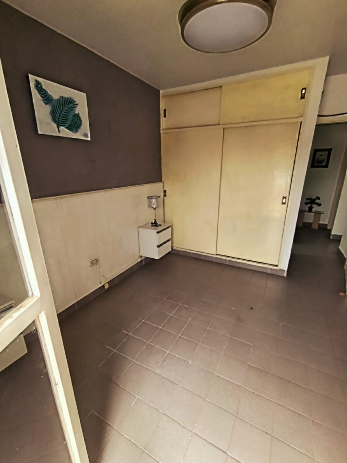 Se alquila duplex en calle Alfredo Palacios , 3 dormitorios 2 baños 