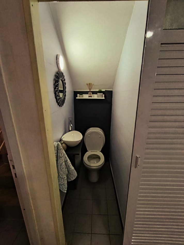Se alquila duplex en calle Alfredo Palacios , 3 dormitorios 2 baños 