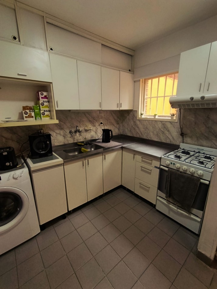 Se alquila duplex en calle Alfredo Palacios , 3 dormitorios 2 baños 