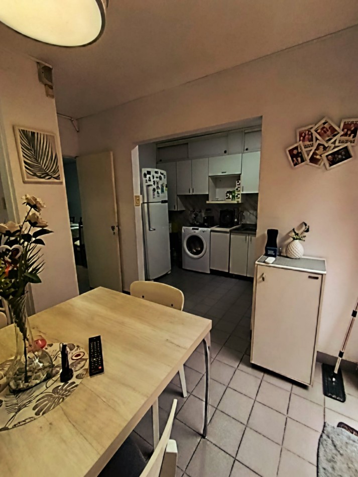 Se alquila duplex en calle Alfredo Palacios , 3 dormitorios 2 baños 
