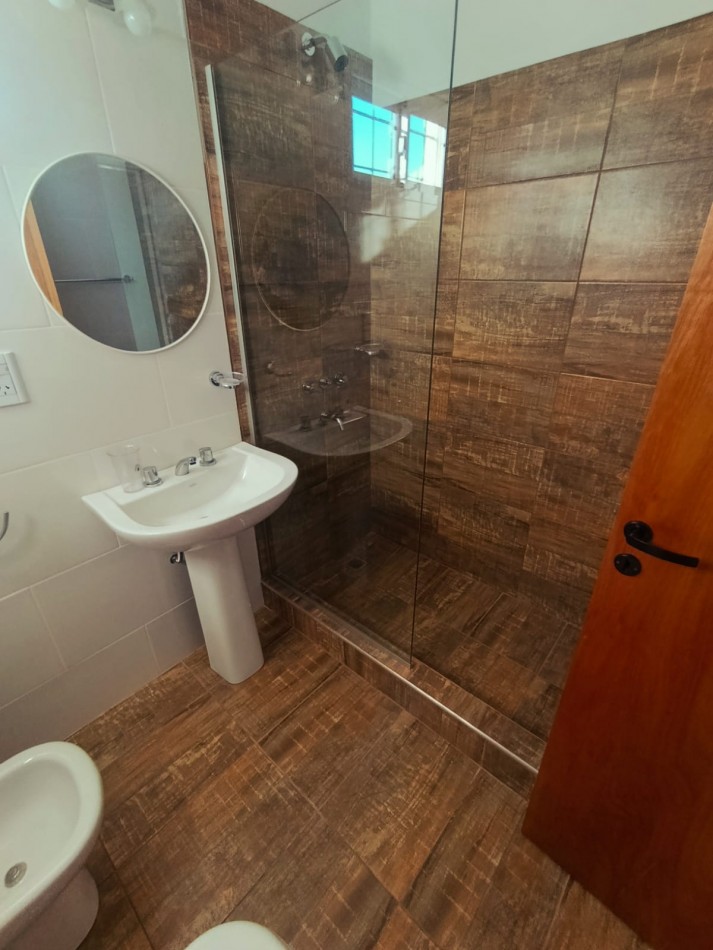 Se alquila excelente departamento a estrenar 2 dormitorios con cochera impecable