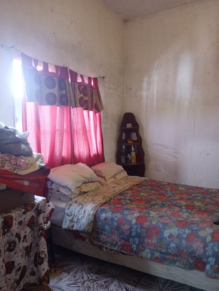 Ideal renta se vende casa mas 3 departamentos 