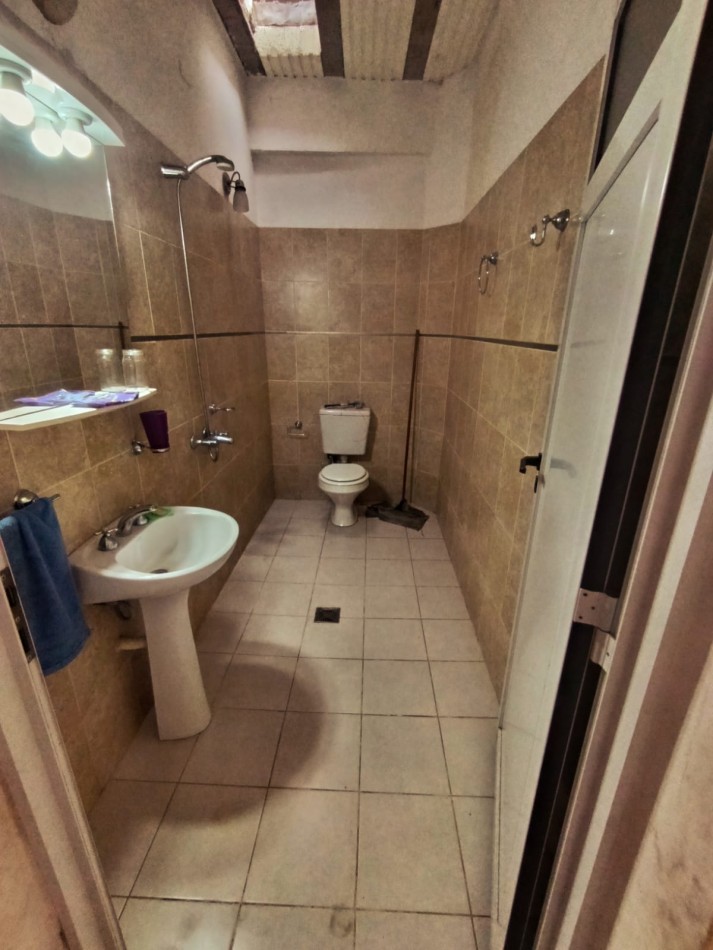 En venta casa 1 dormitorio inversion zona centro 