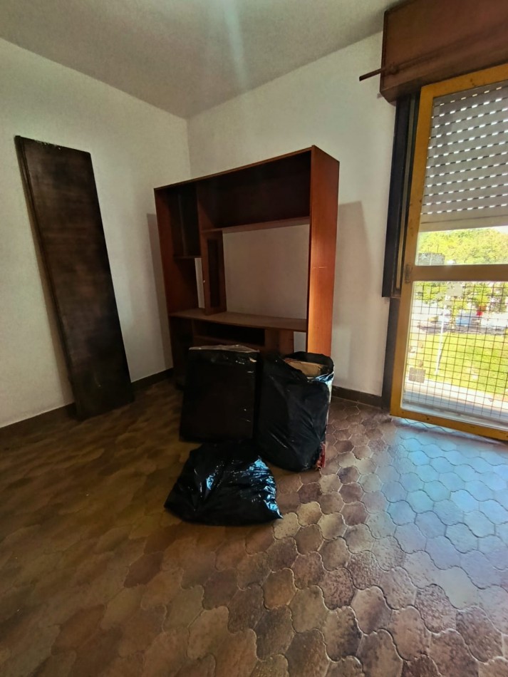 Se vende departamento 2 dormitorios inversion 33 Orientales  