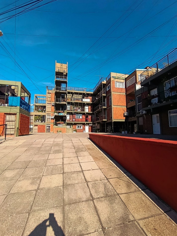 Se vende departamento 2 dormitorios inversion 33 Orientales  