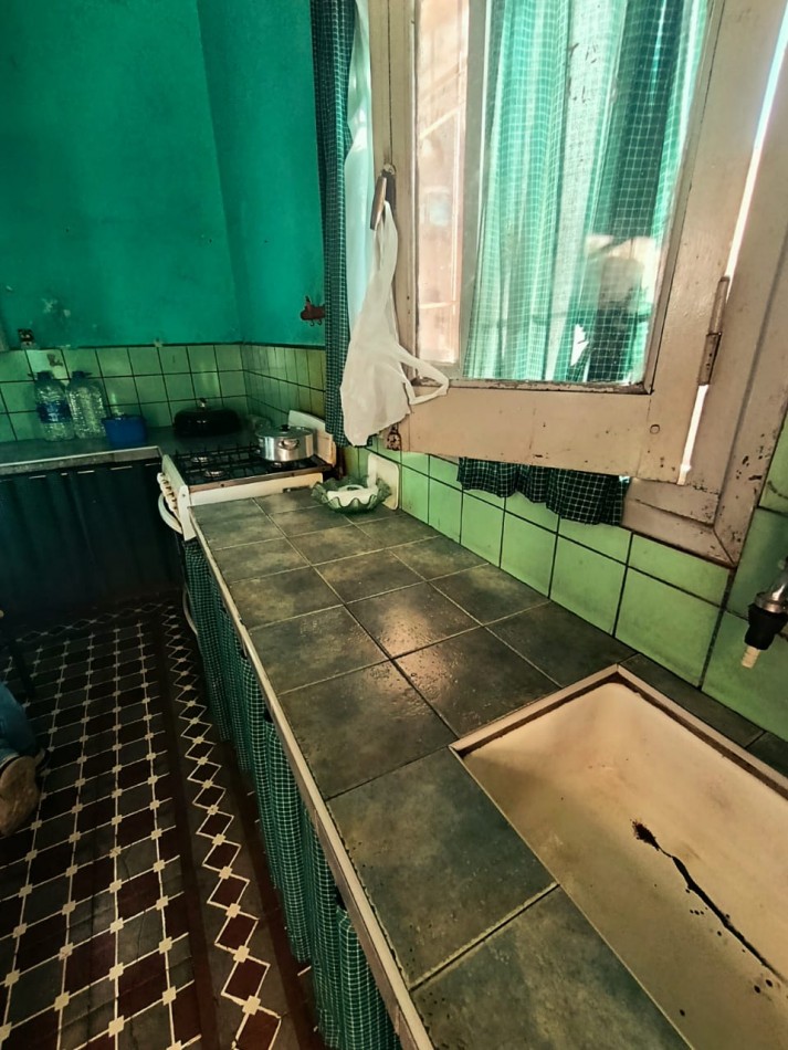 En venta casa 2 dormitorios con gran terreno 