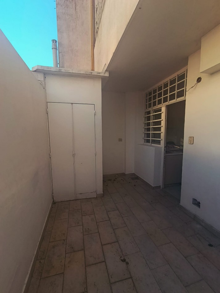 En venta hermoso semipiso zona centro 