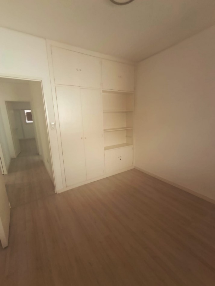 En venta hermoso semipiso zona centro 