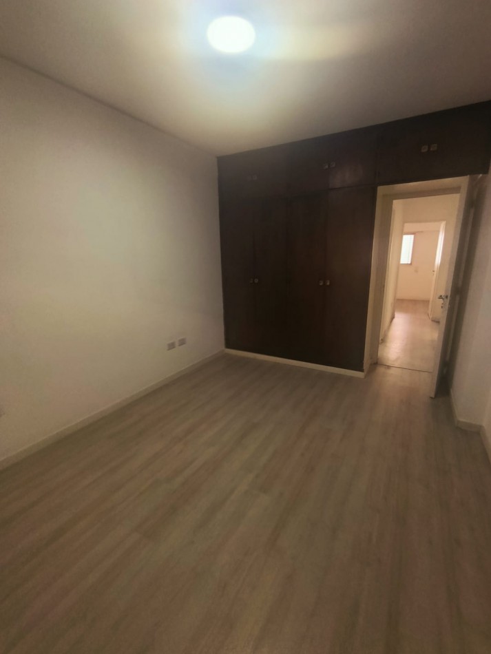 En venta hermoso semipiso zona centro 