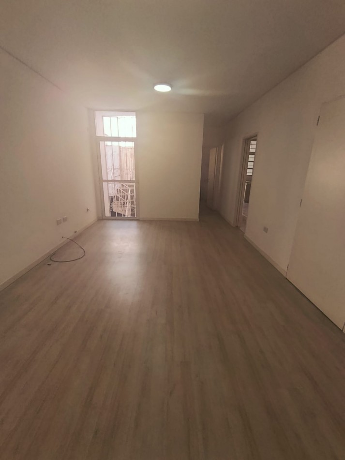 En venta hermoso semipiso zona centro 