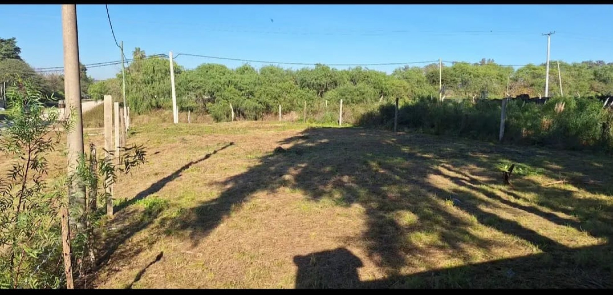 Terreno en esquina en venta. Energia y Agua.