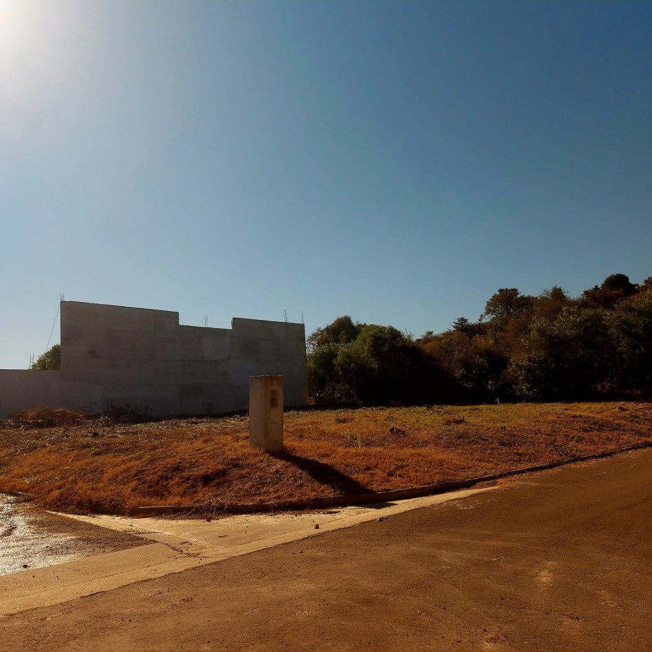 En venta excelentes oportunidades lotes Premium en Rincones del Norte 