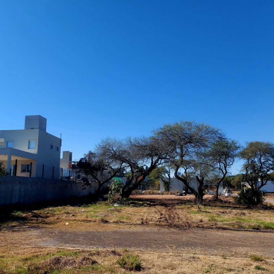 En venta excelentes oportunidades lotes Premium en Rincones del Norte 