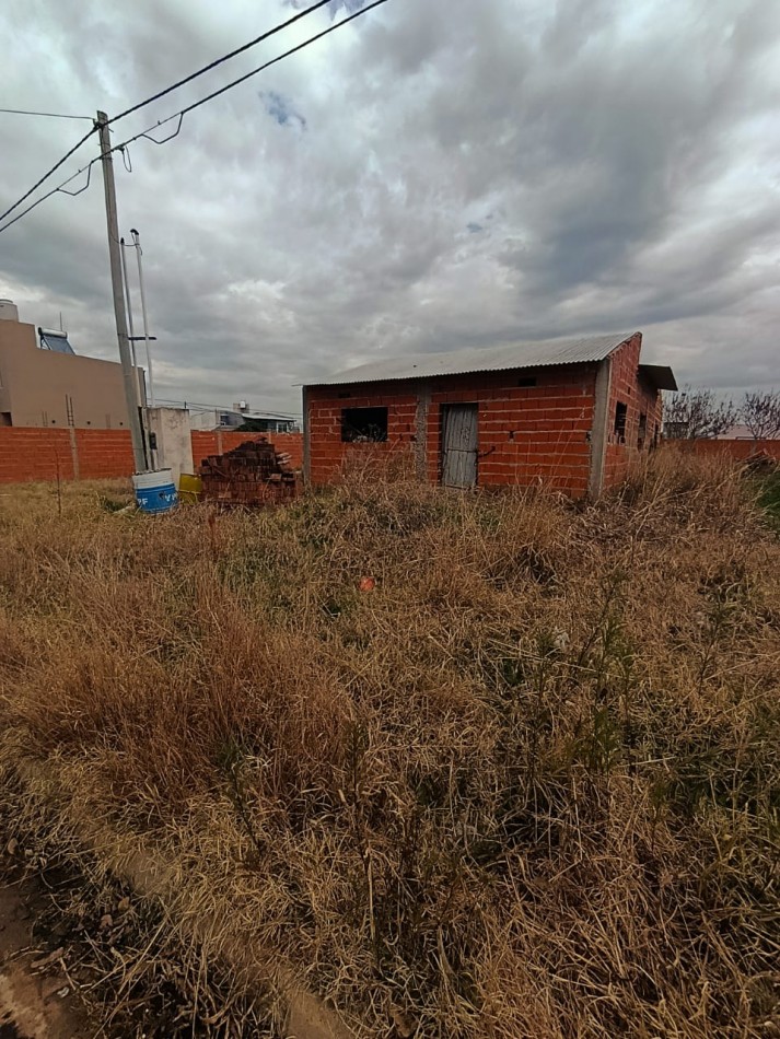 En venta casa a terminar en barrio Solvencia ,San Benito