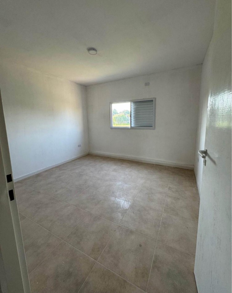 2 Duplex nuevos  en complejo cerrado para vivienda o con Renta!!!