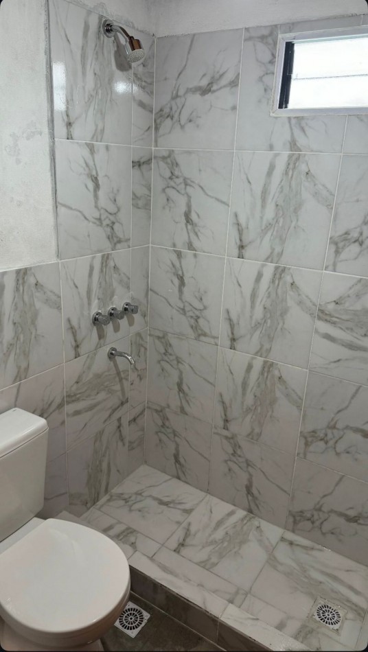 En venta 2 galpones nuevos. 