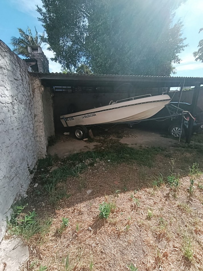 En venta hermosa cochera zona centro 