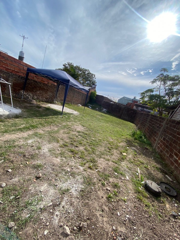 Casa en venta 2 dormitorios refaccionada 