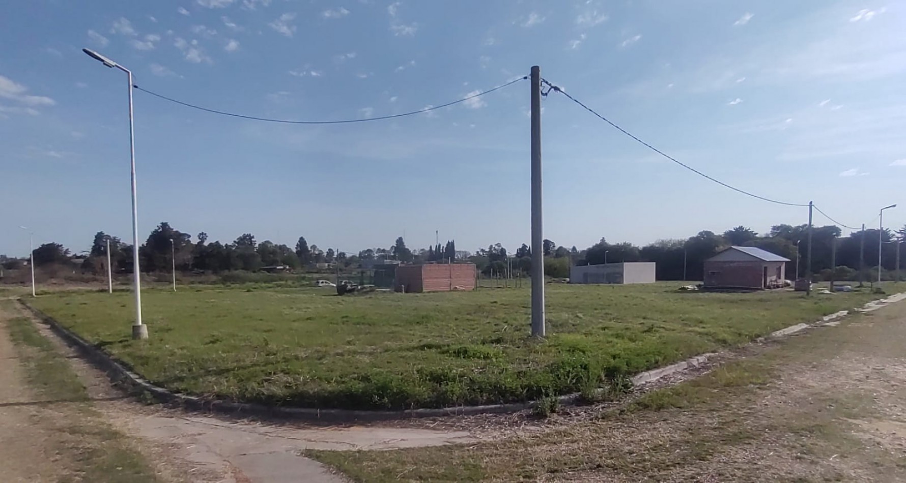 Lote en Colonia Avellaneda.