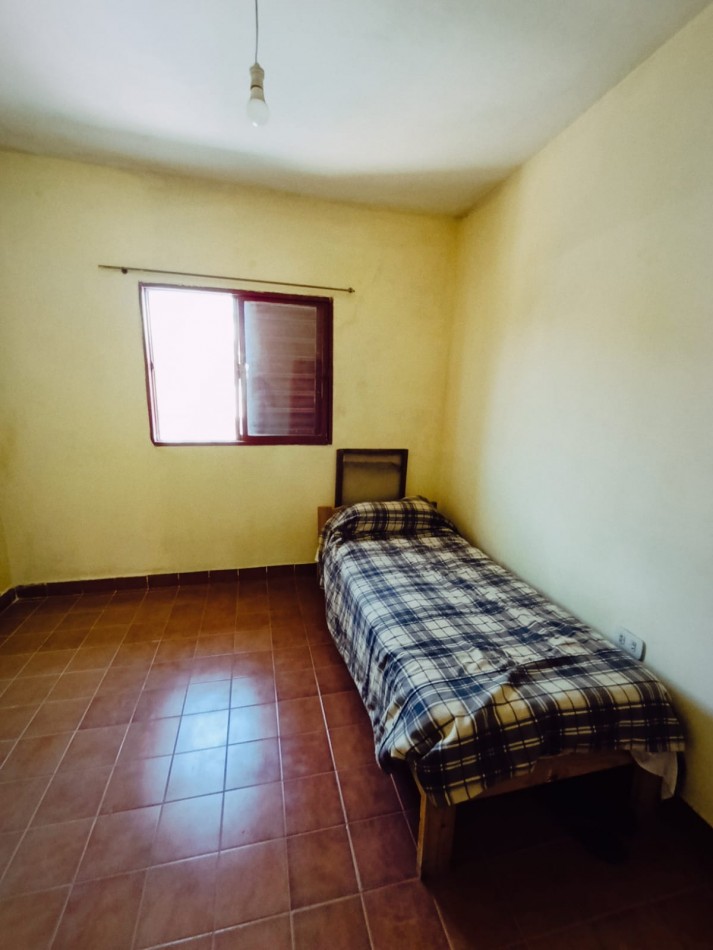 Duplex Amplio a metros de Av. Ramirez. EN VENTA