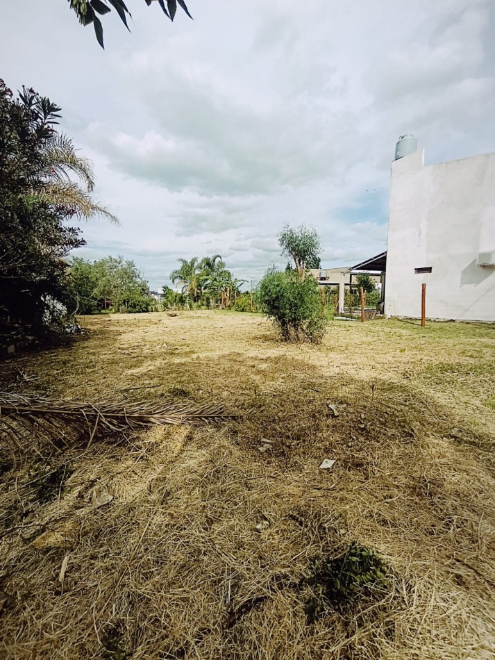 En venta hermoso terreno de 450 metros zona quintas Sauce Montrull