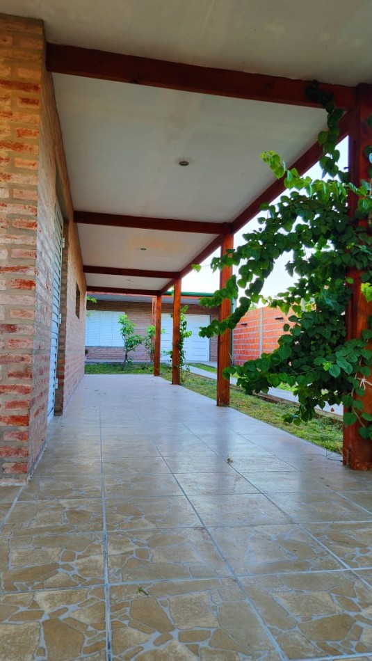 VENTA  CASA UNICA  ESTRENAR EN COLONIA AVELLANEDA