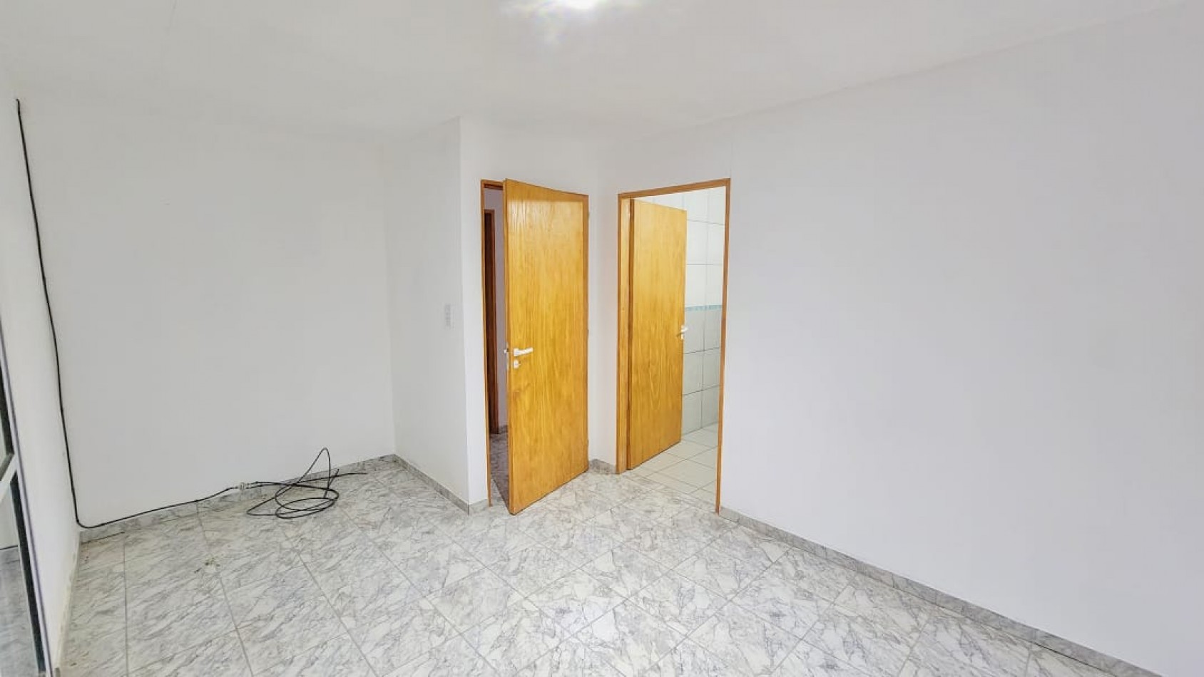 VENTA  CASA UNICA  ESTRENAR EN COLONIA AVELLANEDA