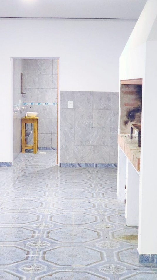 VENTA  CASA UNICA  ESTRENAR EN COLONIA AVELLANEDA