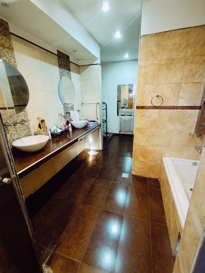 En venta majestuosa propiedad zona Cristo 