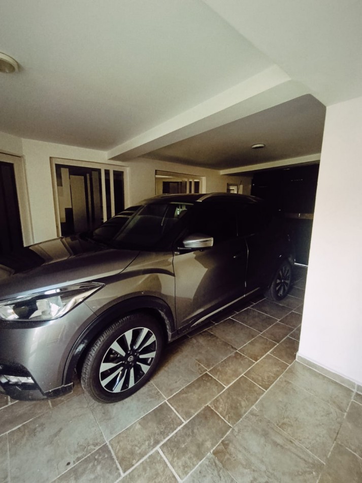  Casa en esquina con pileta y quincho - Zona Escuela de Policia, Parana 