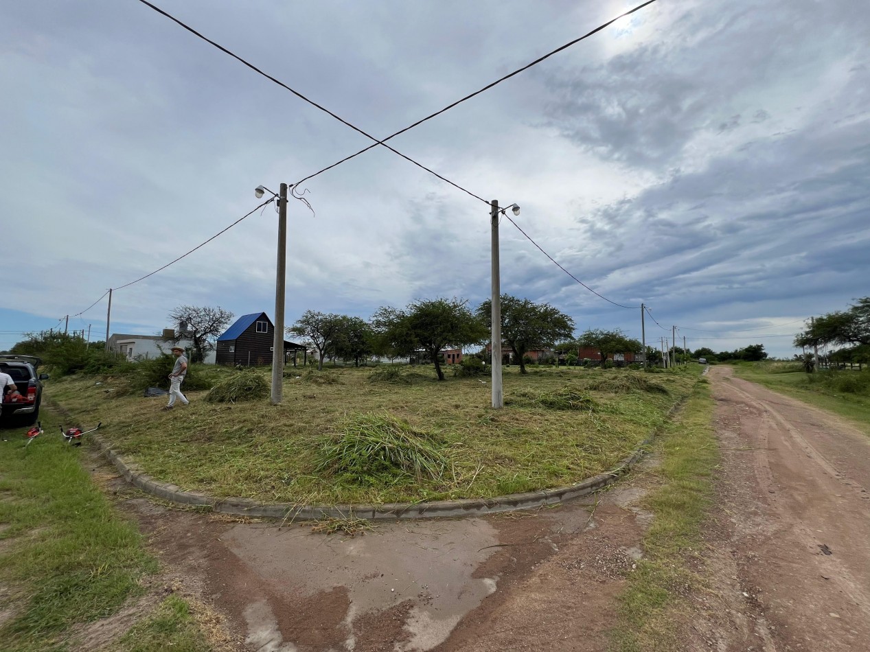 En venta terreno en esquina de gran dimension en Colonia Nueva - Villa Urquiza