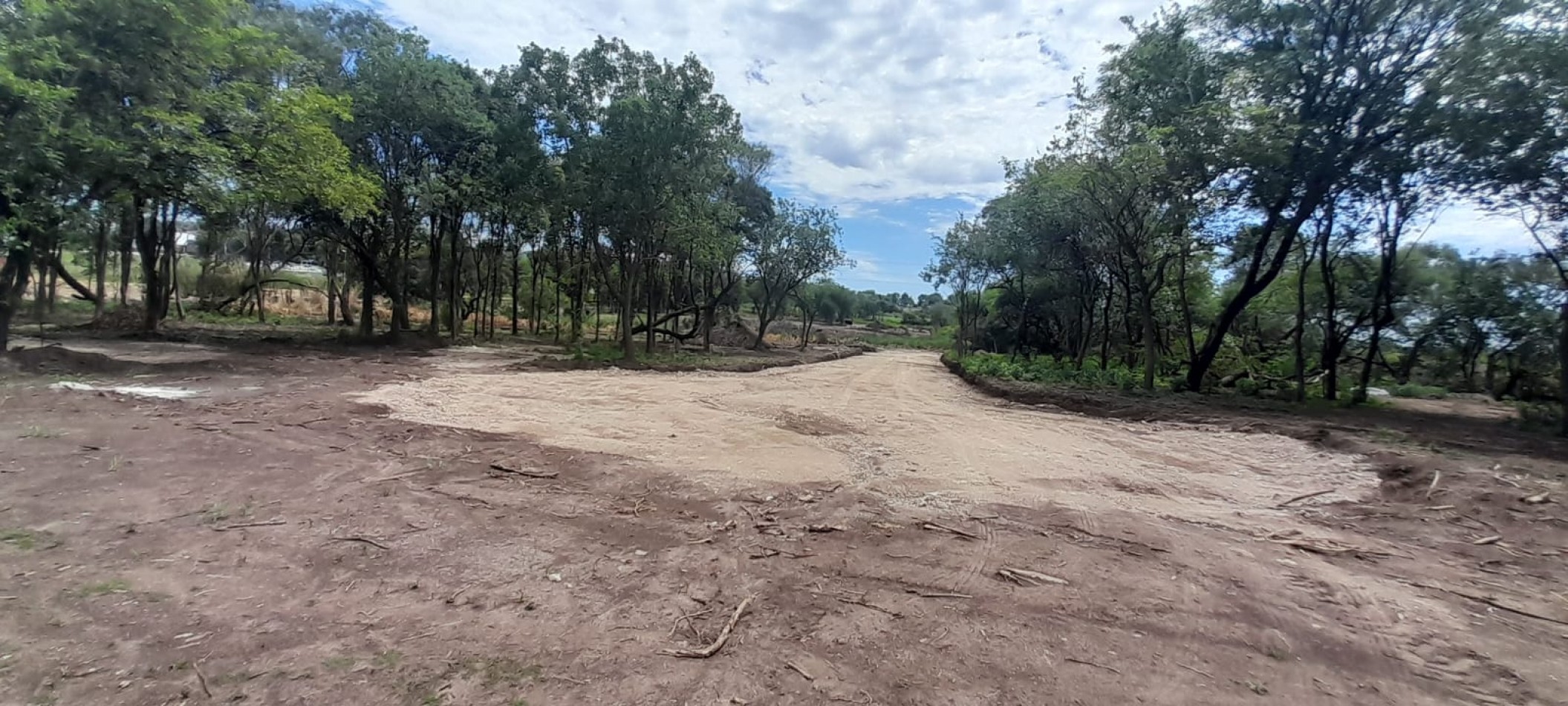 LOTEO  VISTAS DEL SEMINARIO  - SEGUNDA PREVENTA INICIADA