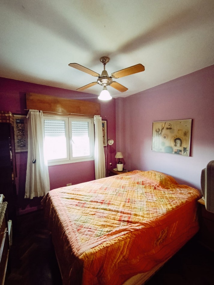 Se alquila departamento 2 dormitorios con cochera zona centro a 1 cuadra de peatonal