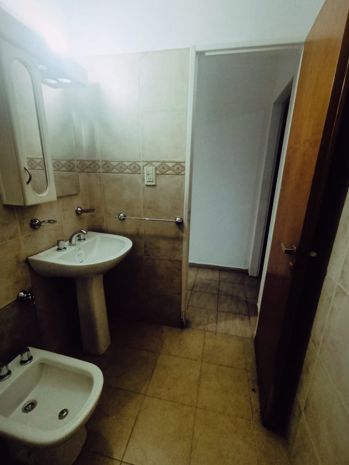 En alquiler departamento 1 dormitorio con cochera 