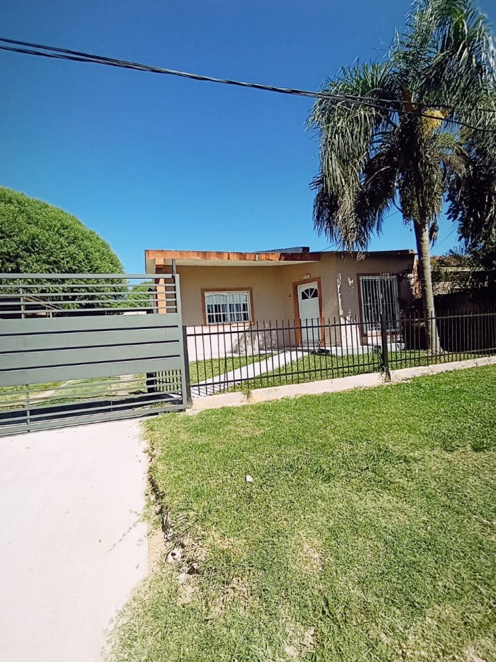 En venta hermosa casa 2 dormitorios EXCELENTE INVERSION