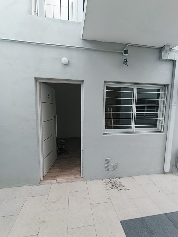 Se alquila departamento en planta baja a estrenar en Avenida Ramirez y Estado de Israel - zona sur 