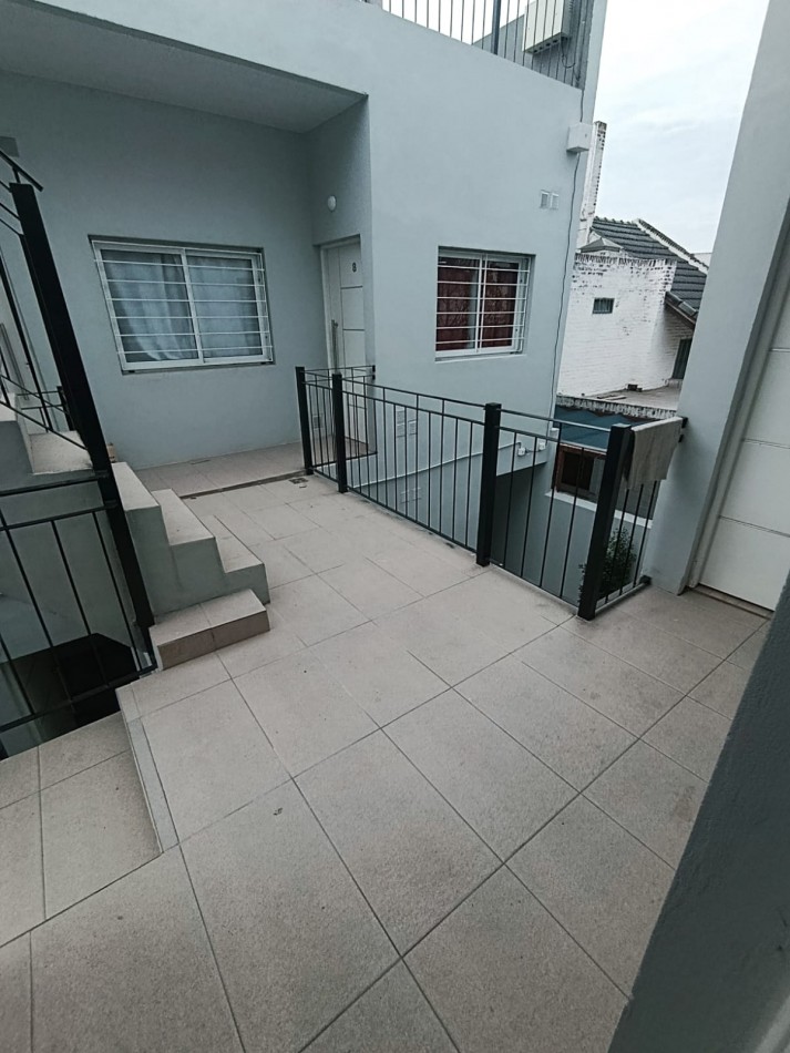 Se alquila departamento en planta baja a estrenar en Avenida Ramirez y Estado de Israel - zona sur 
