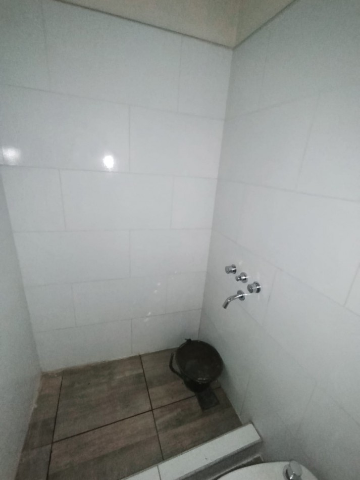 Se alquila departamento en planta baja a estrenar en Avenida Ramirez y Estado de Israel - zona sur 