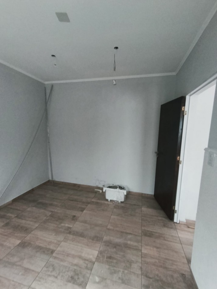 Se alquila departamento en planta baja a estrenar en Avenida Ramirez y Estado de Israel - zona sur 