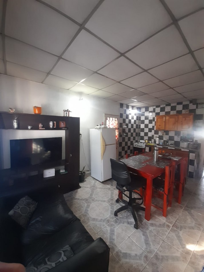 En venta hermosa casa en Colonia Avellaneda 3 dormitorios 