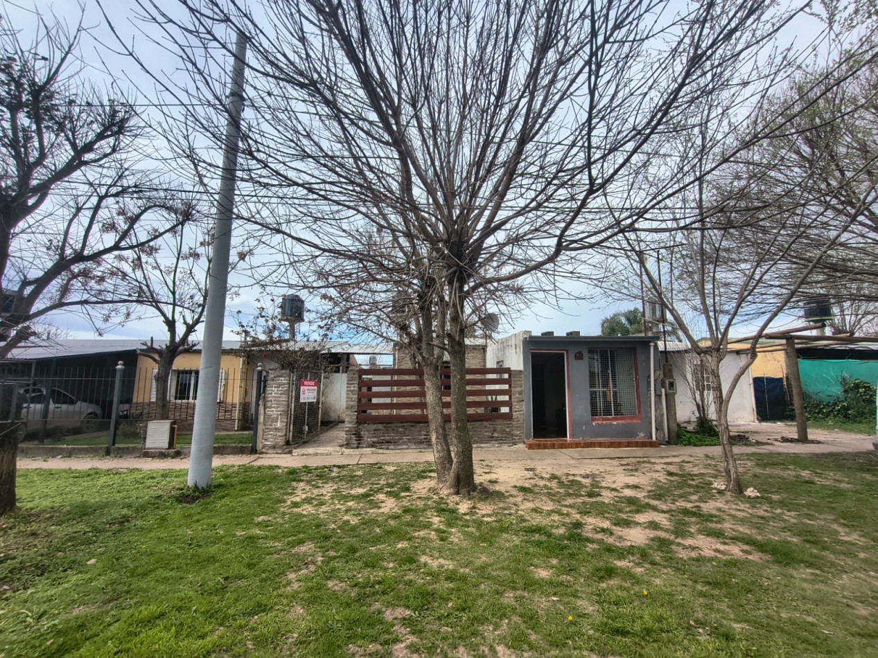 En venta hermosa casa en Colonia Avellaneda 3 dormitorios 