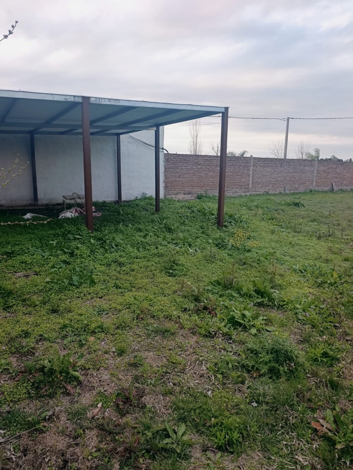 En venta terreno con quincho a terminar y pileta Oportunidad se viene el veranito