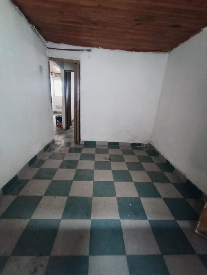 En venta oportunidad de inversion a refaccionar ideal rentas 