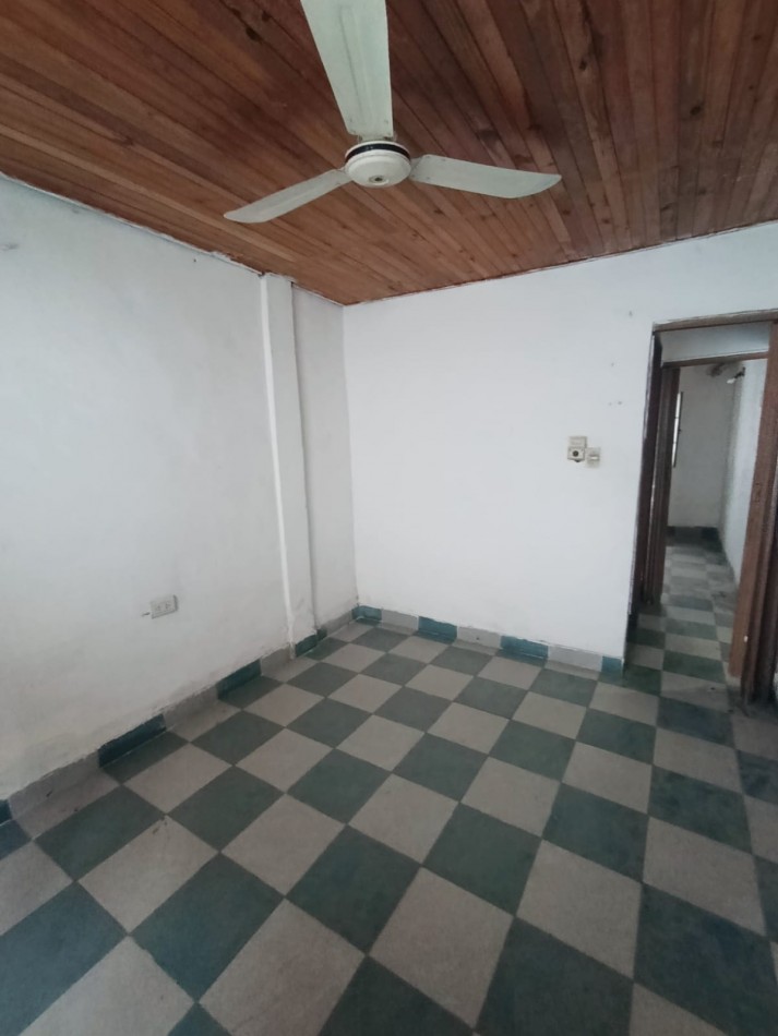 En venta oportunidad de inversion a refaccionar ideal rentas 
