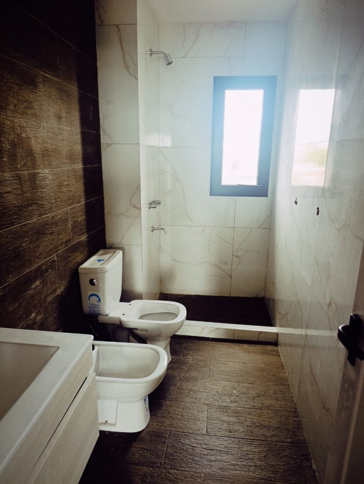 En venta imponente triplex con vista al rio zona Toma 