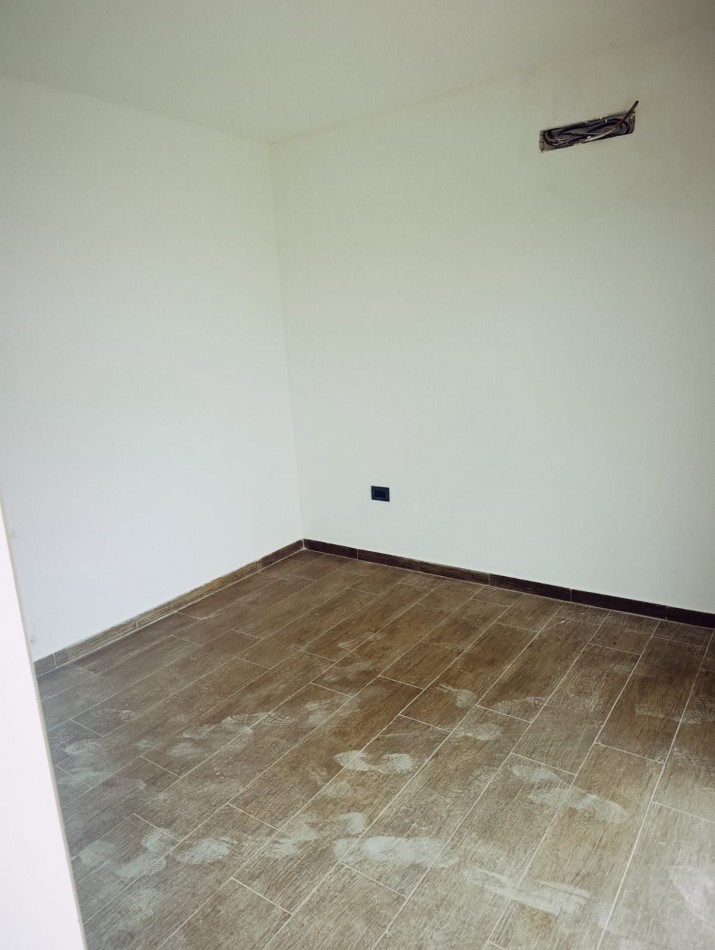 En venta imponente triplex con vista al rio zona Toma 