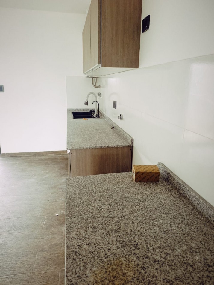 En venta imponente triplex con vista al rio zona Toma 