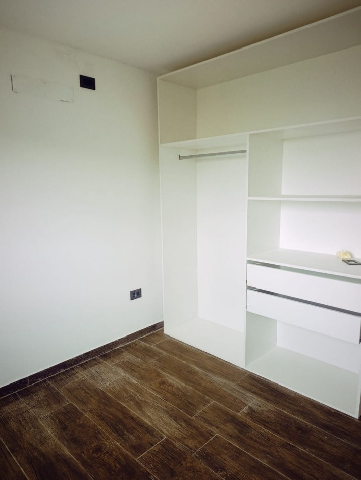 En venta imponente triplex con vista al rio zona Toma 